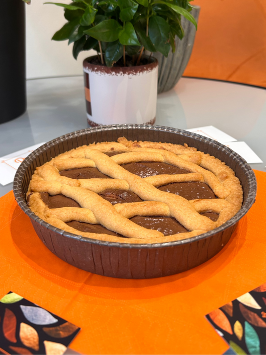 Torta crostata con crema di nocciole